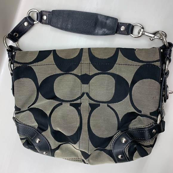 Used coach purse - Picture 6 of 7